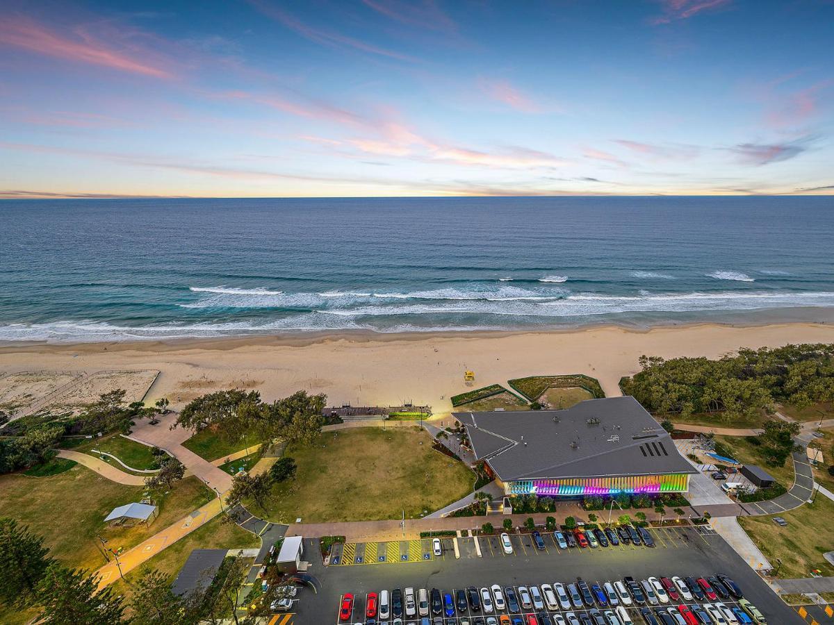Air On Broadbeach Голд-Кост Экстерьер фото
